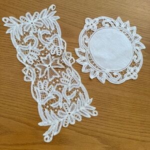 2 vintage Battenberg lace doilies